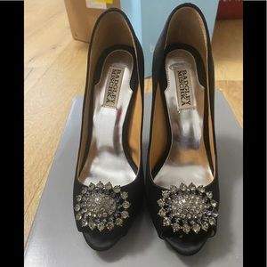 BADGLEY MISCHKA/Size 7 /Black/Satin /Heels